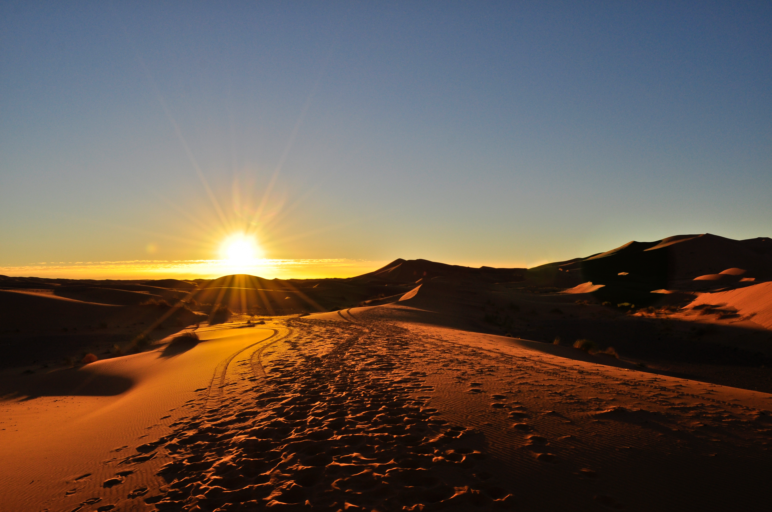 Erg Chebbi dunes, where the local hot-sand tradition is part of cultural history